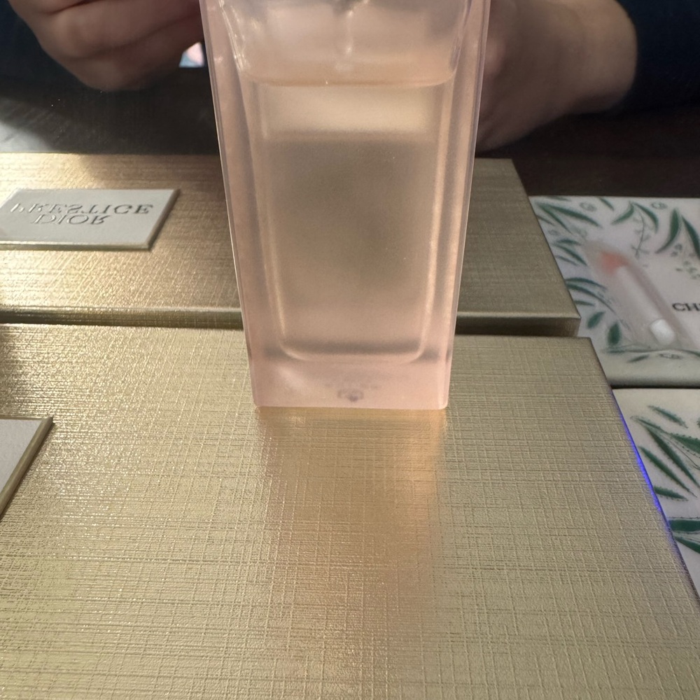 ✨✨Dior Forever Hydra Nude Foundation & Miss Dior Hair Oil Set✨✨ - Picture 5 of 5